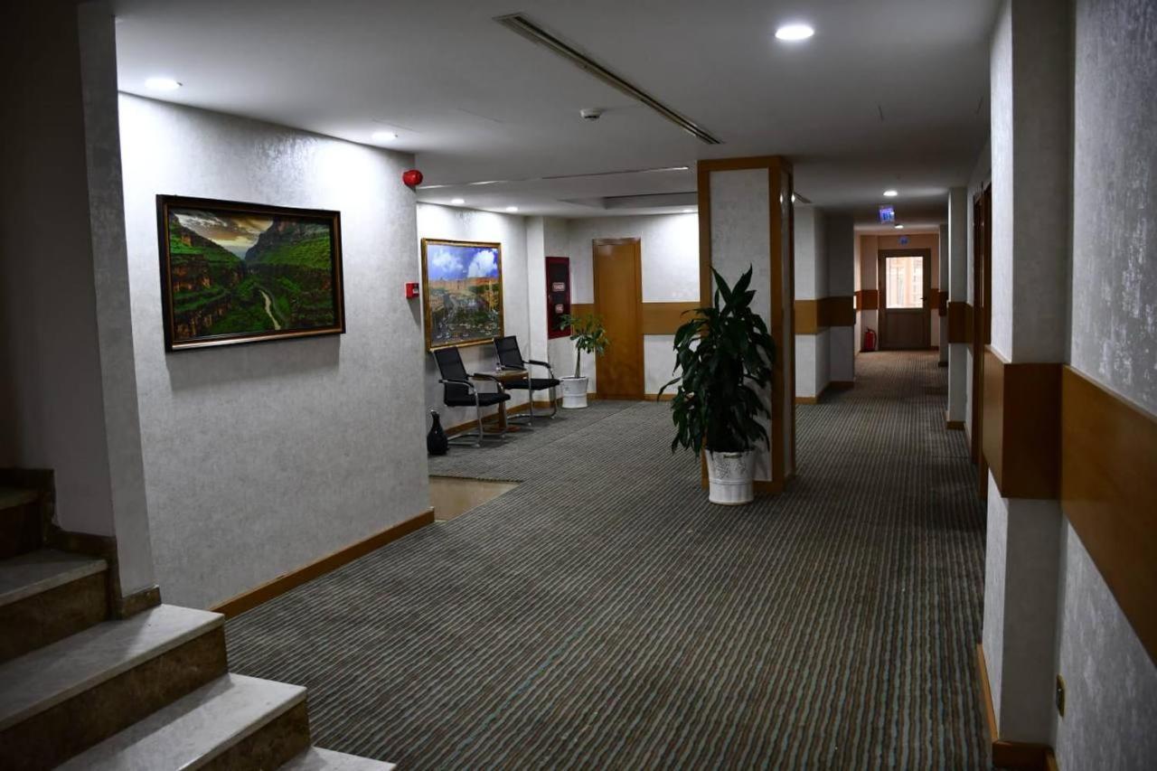 Hotel Hilen De Ville Arbil Exterior foto
